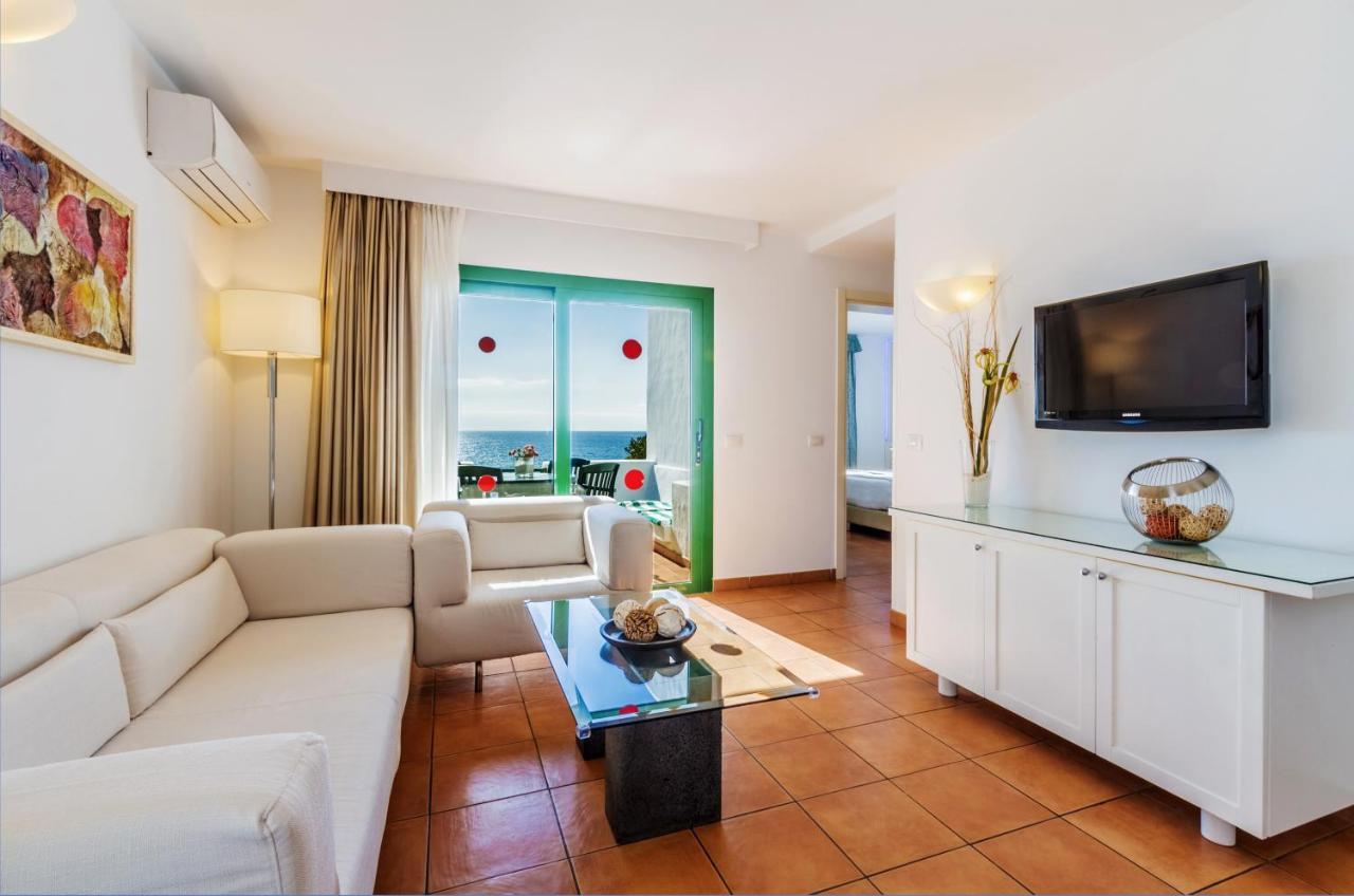One-Bedroom Bungalow