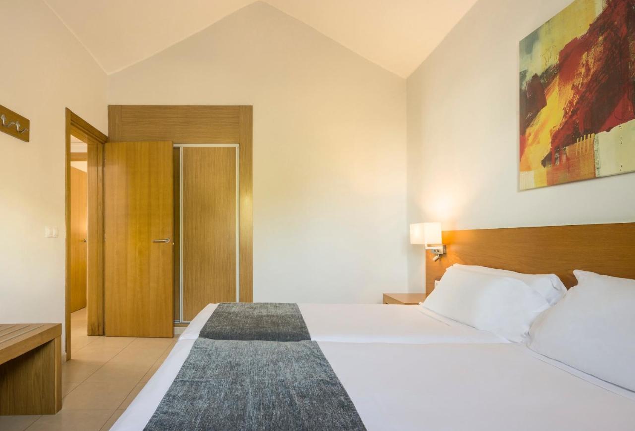 Villa 2 Chambres (2 Adultes + 2 Enfants)