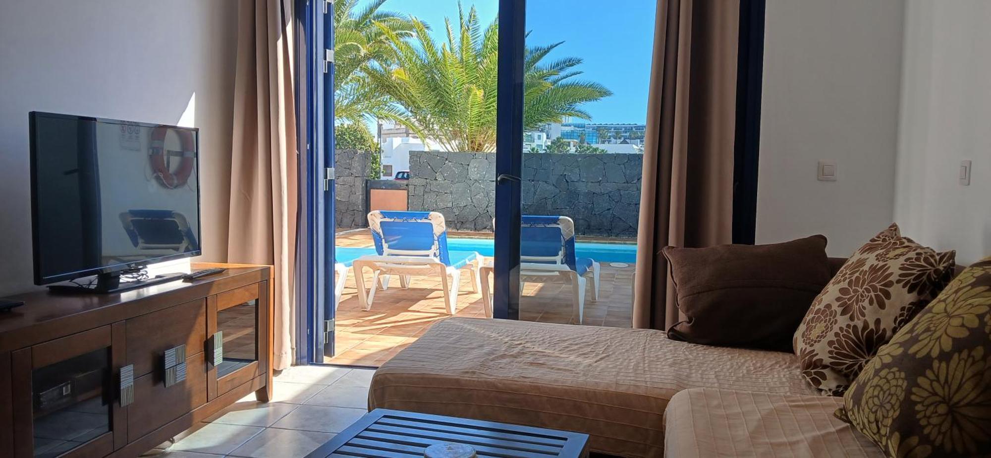 Villa - Beach Front,1742757003:JPEG