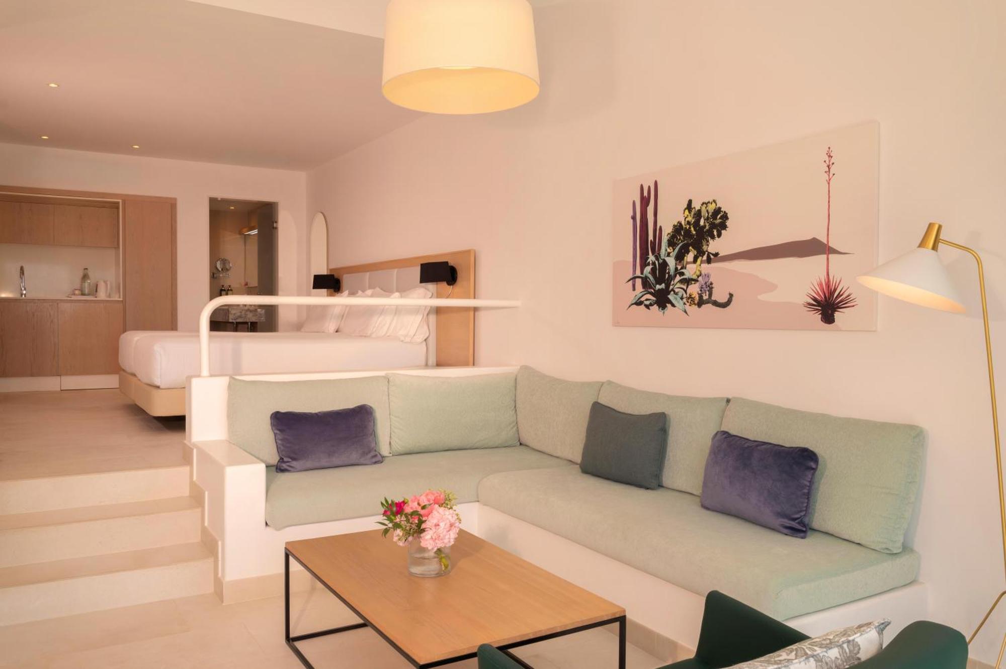 Open Suite Sea View