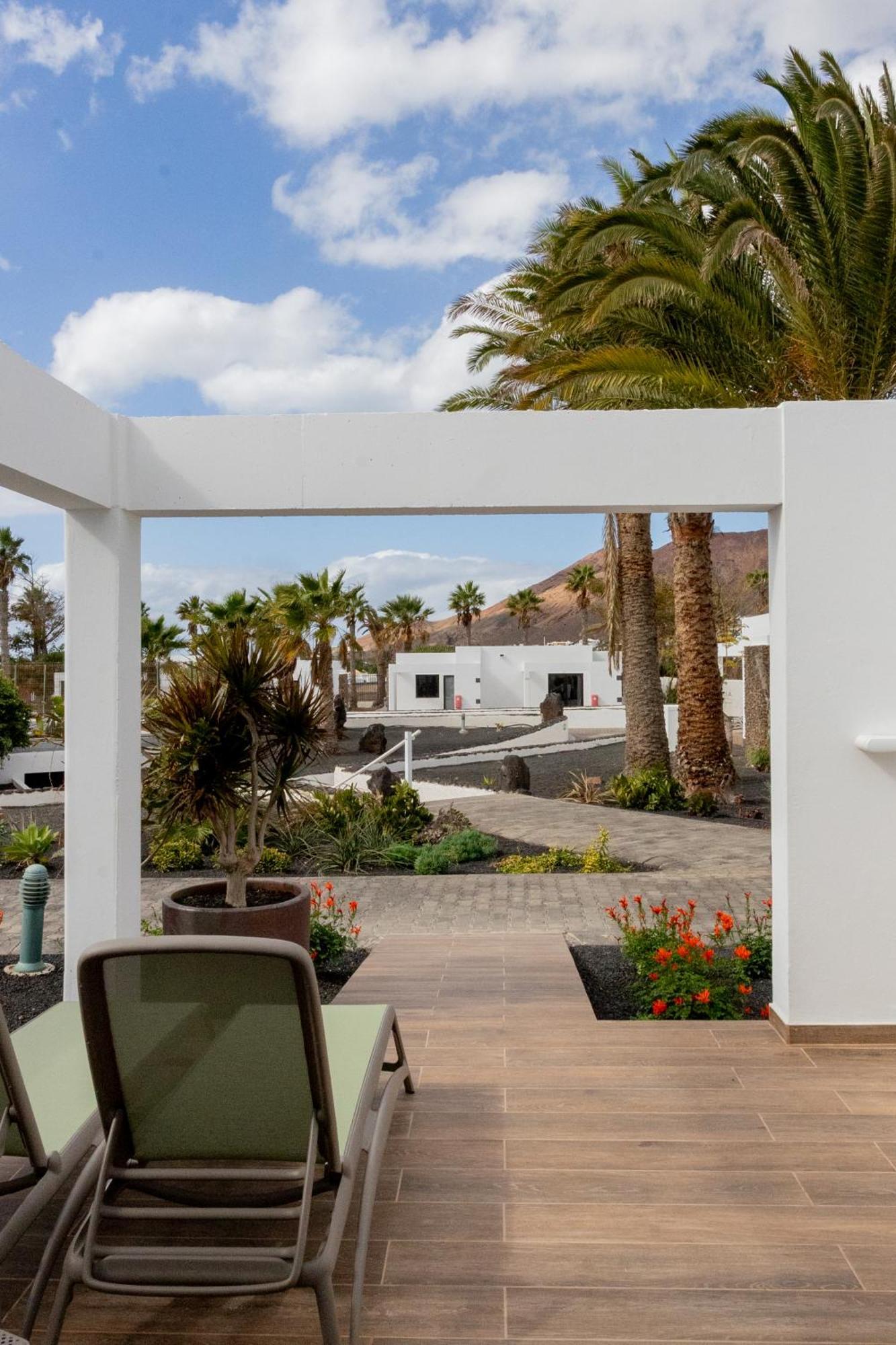 Deluxe Bungalow
