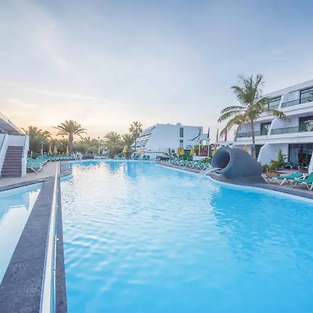 Central Location In A Great Complex With 300Mbps Internet-2