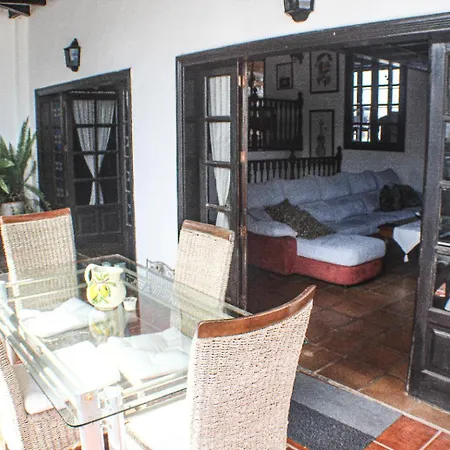 Habitaciones Dona Cris-3