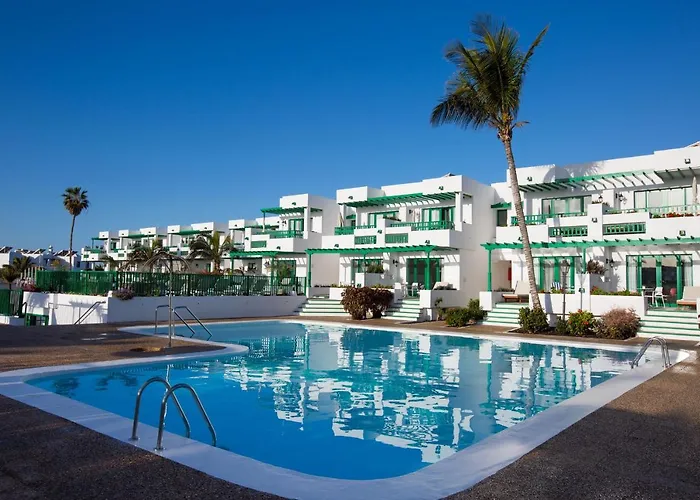 Costa Teguise Dog Friendly Lodging and Hotels