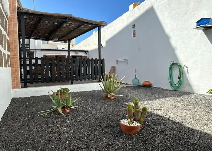Tendal Hosting - Puerto Leon