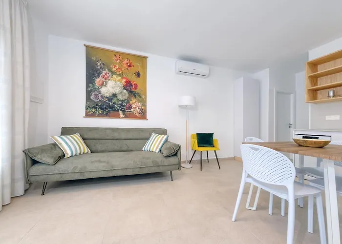 Essence del Carmen Beach - Beach 1 Min - By Lanzarote Vacation Homes